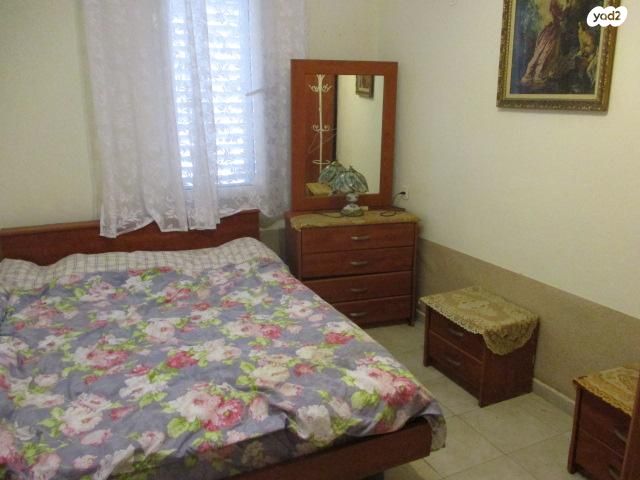 פנחס רוטנברג 16