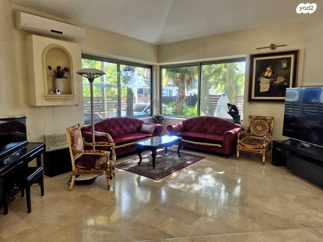 צבי ארקין 30