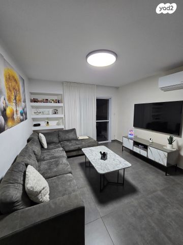 מפרץ שלמה 70