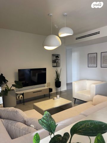 דירה, העצמאות 93, אברמסקי, קרית אתא