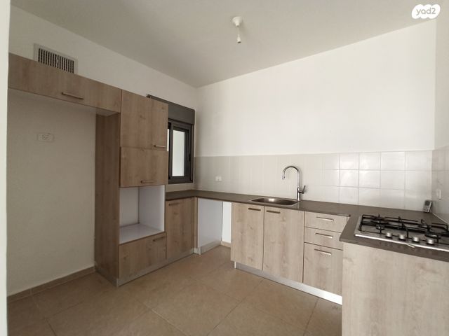 דירה, שוהם 47, אבני חן, חריש