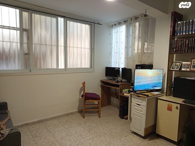 דירה, חברון 17, הר שלום, בני ברק