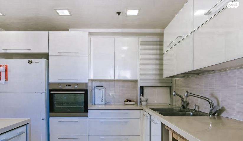 דירה, דרך מנחם בגין 38, הדר גנים, פתח תקווה