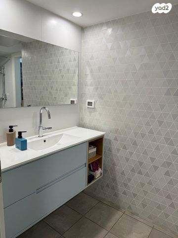 דירה, תבור 4, בית בפארק ,פרדס בחסכון, אור יהודה