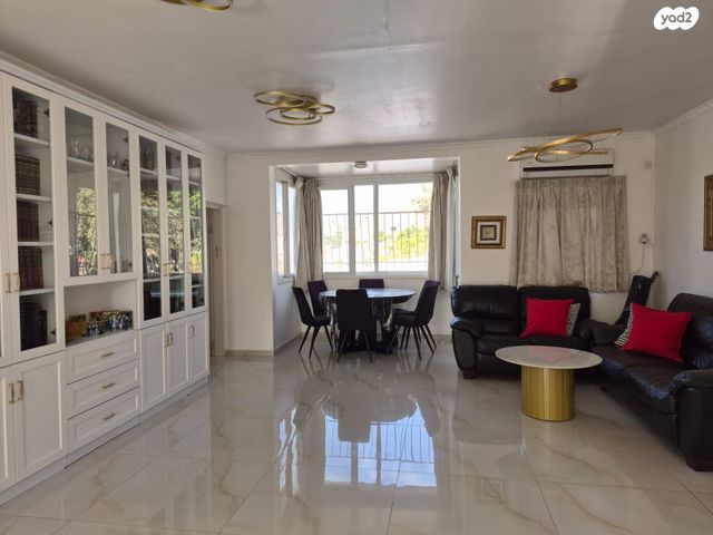 דירה, ליבסקינד 6, רמת אפרים, נתניה