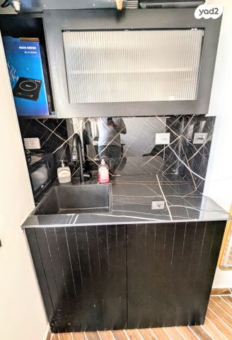 דירה, בן יהודה 30, מרכז העיר, ירושלים