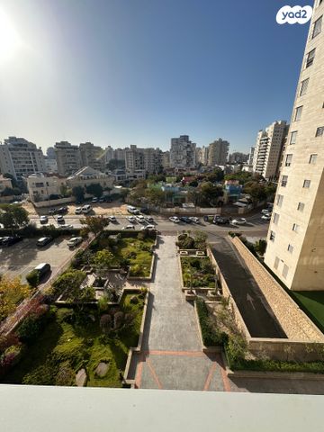 דירה, המרגנית 18, קרית אילון, חולון