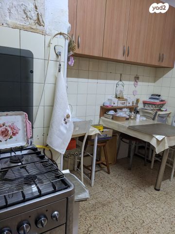 דירה, הרצל 140, ג' / מרכז מזרח העיר, רחובות