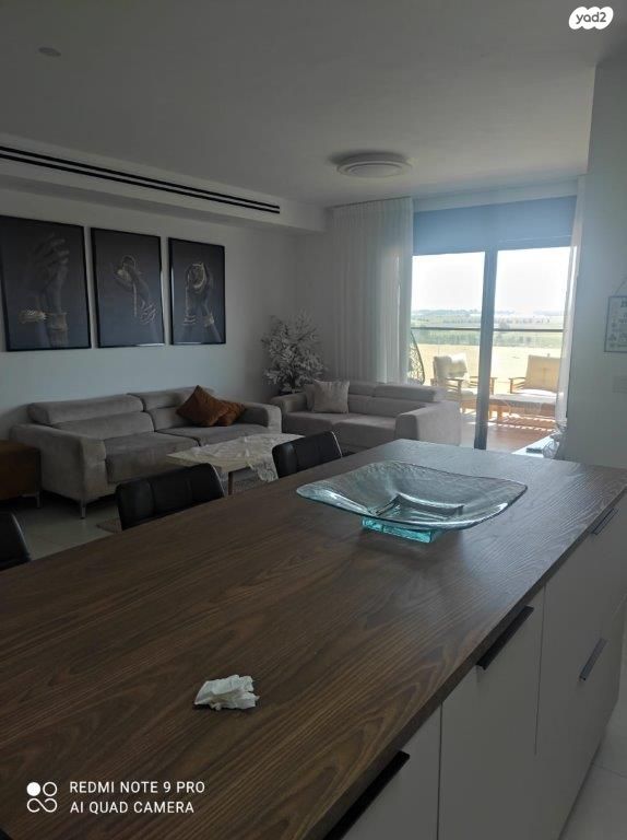 דירה, הכרמל 1, נאות שז"ר, יבנה