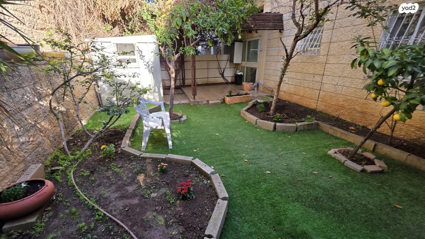 דירת גן, משה רחמילביץ' 120, פסגת זאב, ירושלים