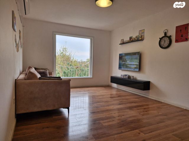 דירה, עין חנוך 18, גבעת סביון, גני תקווה