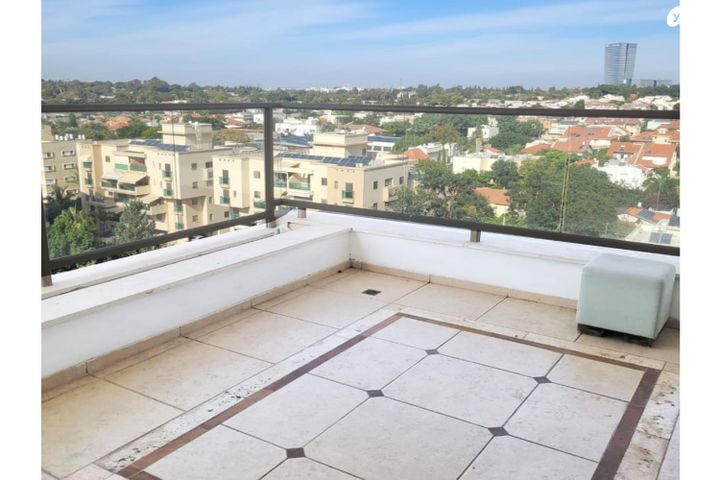 גג/ פנטהאוז, ישורון 29, רמתיים, הוד השרון