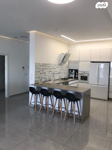 דירה, ענבים 2, רובע ט"ז, אשדוד