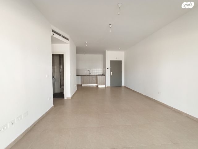 דירה, שוהם 47, אבני חן, חריש