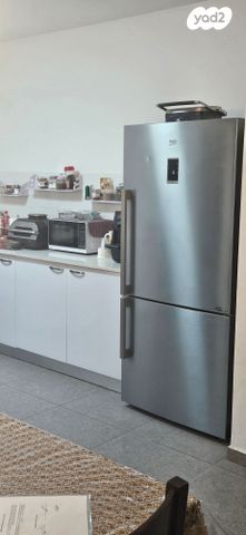 דירה, ש"י עגנון 9, נאות שמיר, יבנה