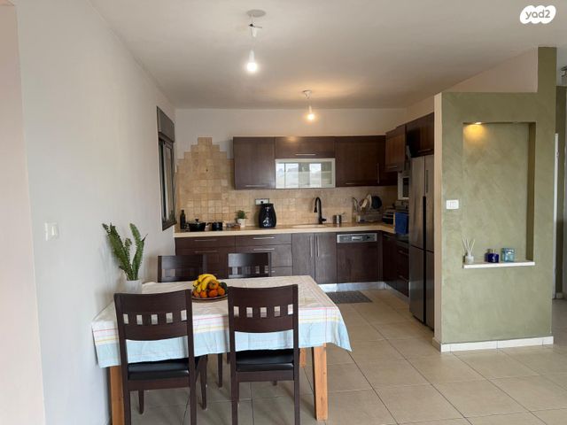 דרך דגניה 84