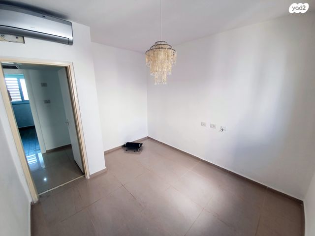 דירה, המוכתר 4, העיר העתיקה, רמב"ם, דרום, באר שבע