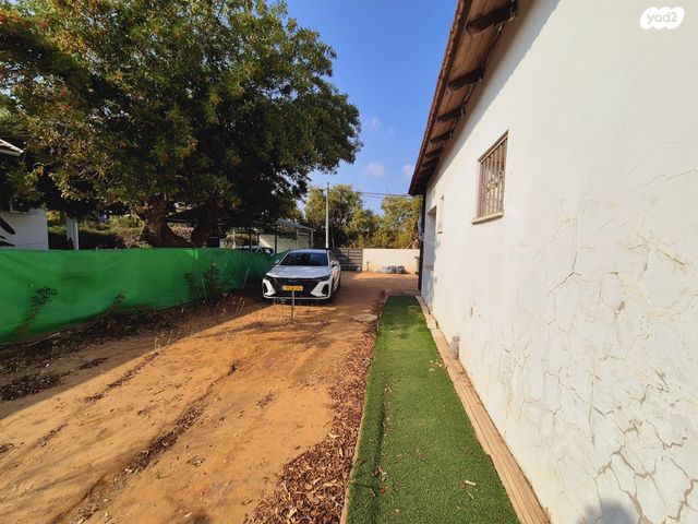 בית פרטי/ קוטג', יוסף ויתקין 19, נאות גנים, נתניה