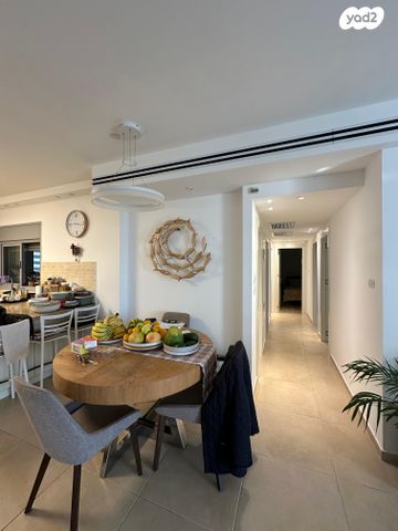 דירה, המרגנית 18, קרית אילון, חולון