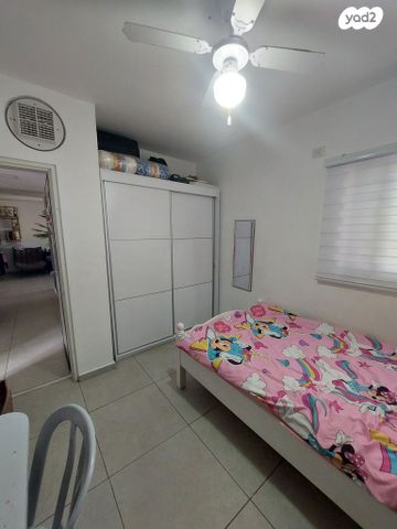 דירה, הרבי מלובאוויטש 4, השחר, דימונה