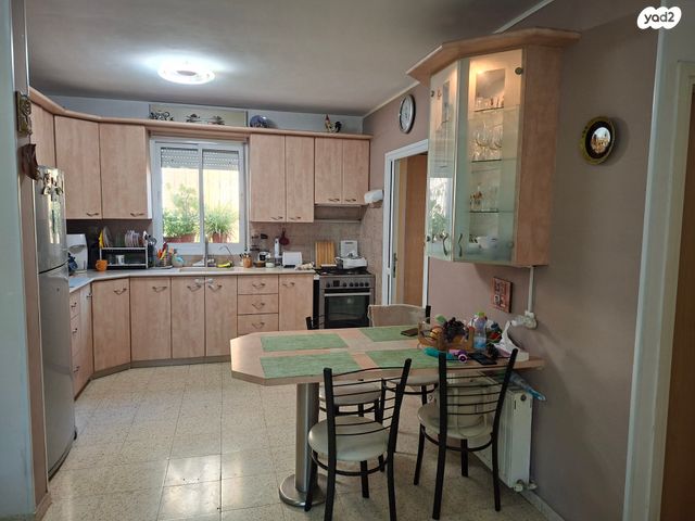 שדרות משה דיין 2