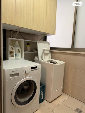 דירה, דרך דגניה 84, קרית השרון, נתניה