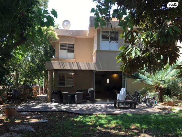 דו משפחתי, יזרעאל 8, ברושים, שוהם