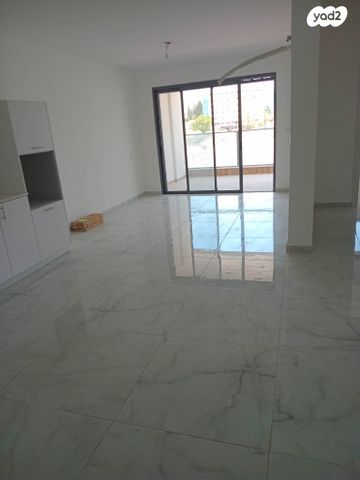 יוסף ברזילאי 4