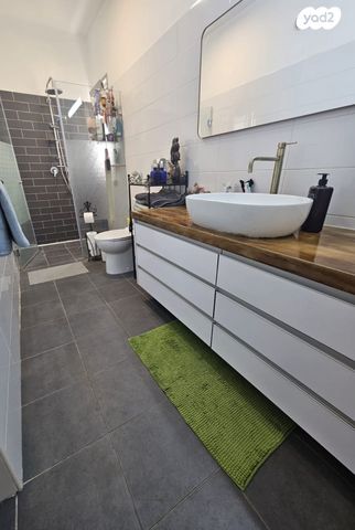 דופלקס, תירוש 6, כרמים, שוהם