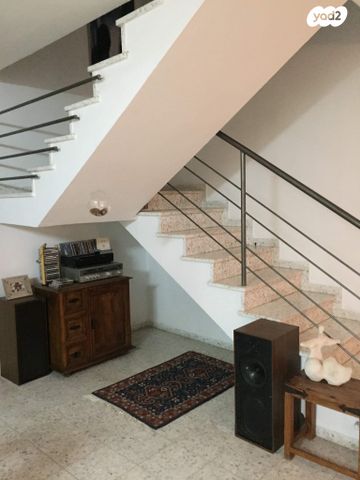 דופלקס, הגדוד העברי 76, קרית חיים מזרחית, חיפה