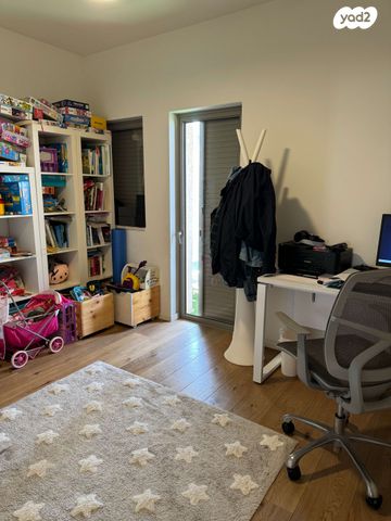 גג/ פנטהאוז, יהודה הנשיא 39, נווה אביבים, תל אביב יפו