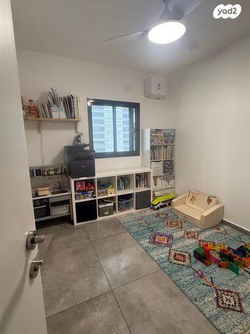 דירה, תבור 4, בית בפארק ,פרדס בחסכון, אור יהודה