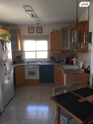 דופלקס, הגדוד העברי 76, קרית חיים מזרחית, חיפה