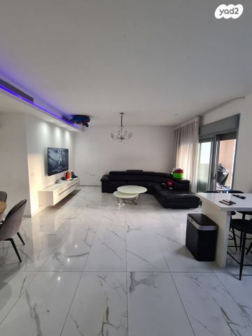 דירה, ביכורי ענבים 33, ברנע, אשקלון