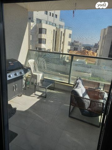 דירה, רותם 17, המגרסה, מבשרת ציון