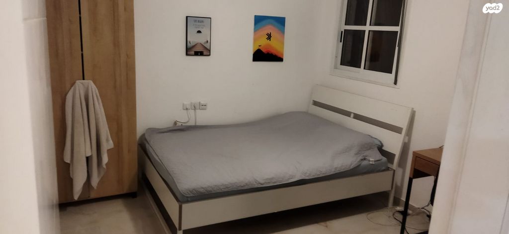 דירה, דם המכבים 19, הפרחים, מודיעין מכבים רעות