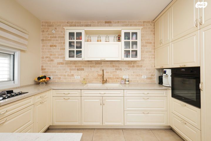 אברהם שפירא 19