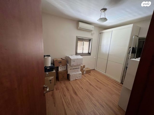 דירה, יצחק בן צבי 16, כפר גנים ב, פתח תקווה