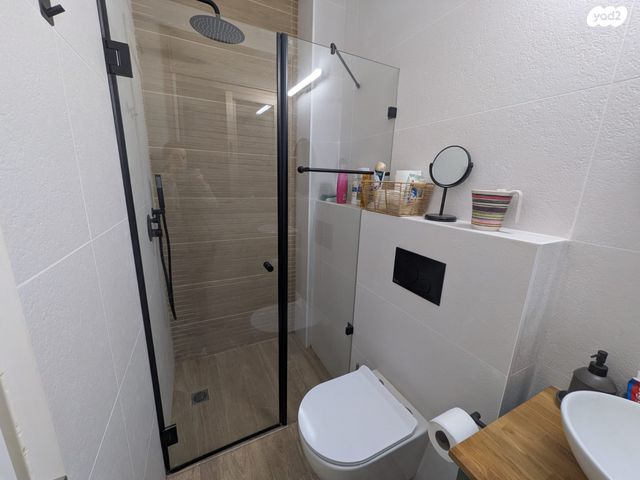 דירה, דרך דגניה 33, משכנות זבולון, נתניה