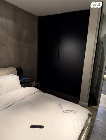 גג/ פנטהאוז, חד נס 29, נגבה, רמת גן