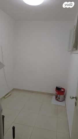 דירה, ניצנה 19, ניצנה, בת ים