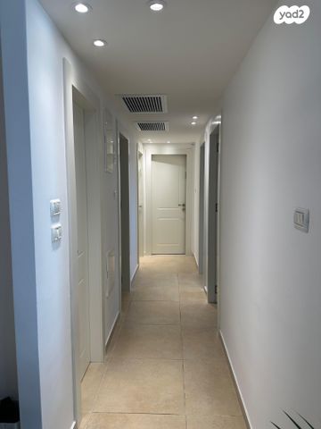 דירה, המרגנית 18, קרית אילון, חולון