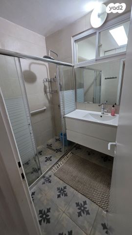 דירת גן, משה רחמילביץ' 120, פסגת זאב, ירושלים