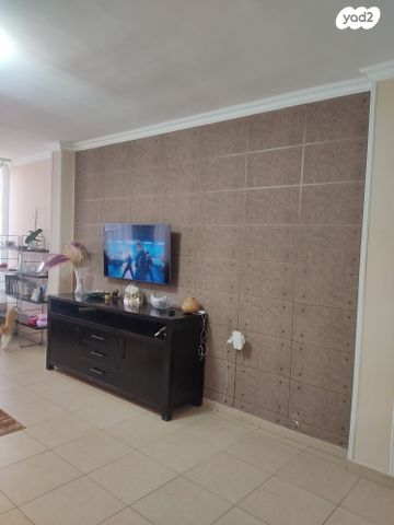 דירה, ארלוזורוב 46, רוטשילד עצמאות, בת ים