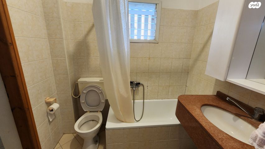 דירה, צבי הירש קלישר 51, מחנה יהודה, פתח תקווה