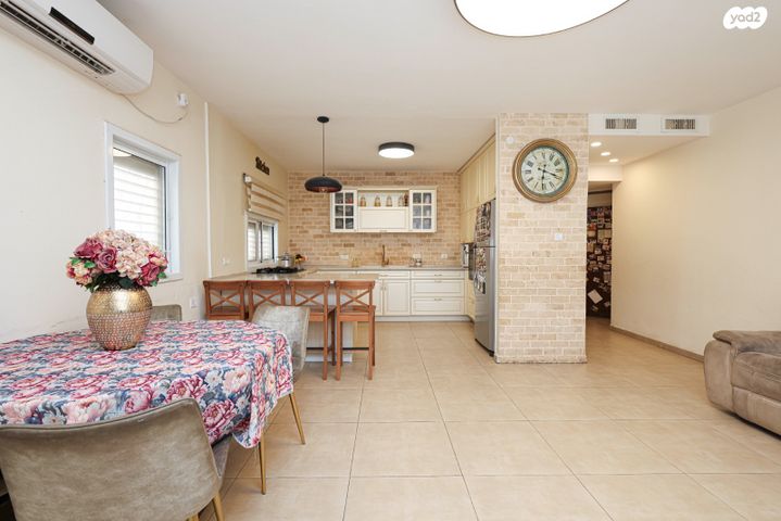 דירה, אברהם שפירא 19, מרכז העיר דרום, נתניה