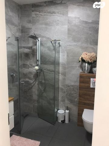 דירה, ענבים 2, רובע ט"ז, אשדוד