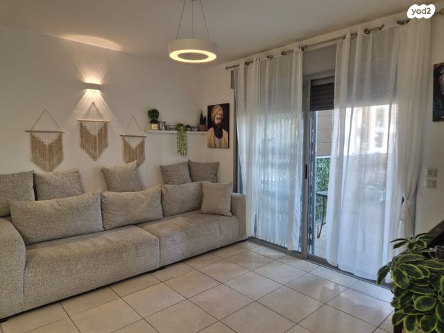 דירה, א.ד. גורדון 4, אלישיב, לוד