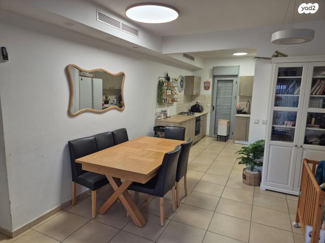 דירה, א.ד. גורדון 4, אלישיב, לוד