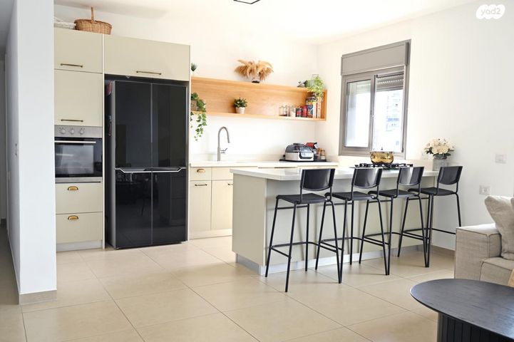 דירה, יעקב בן סירא 6, הרקפות, ראשון לציון